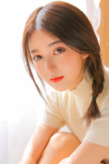 女生下面有多长